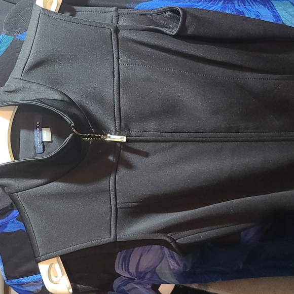 Tommy Hilfiger black dress with belt - Picture 3 of 10